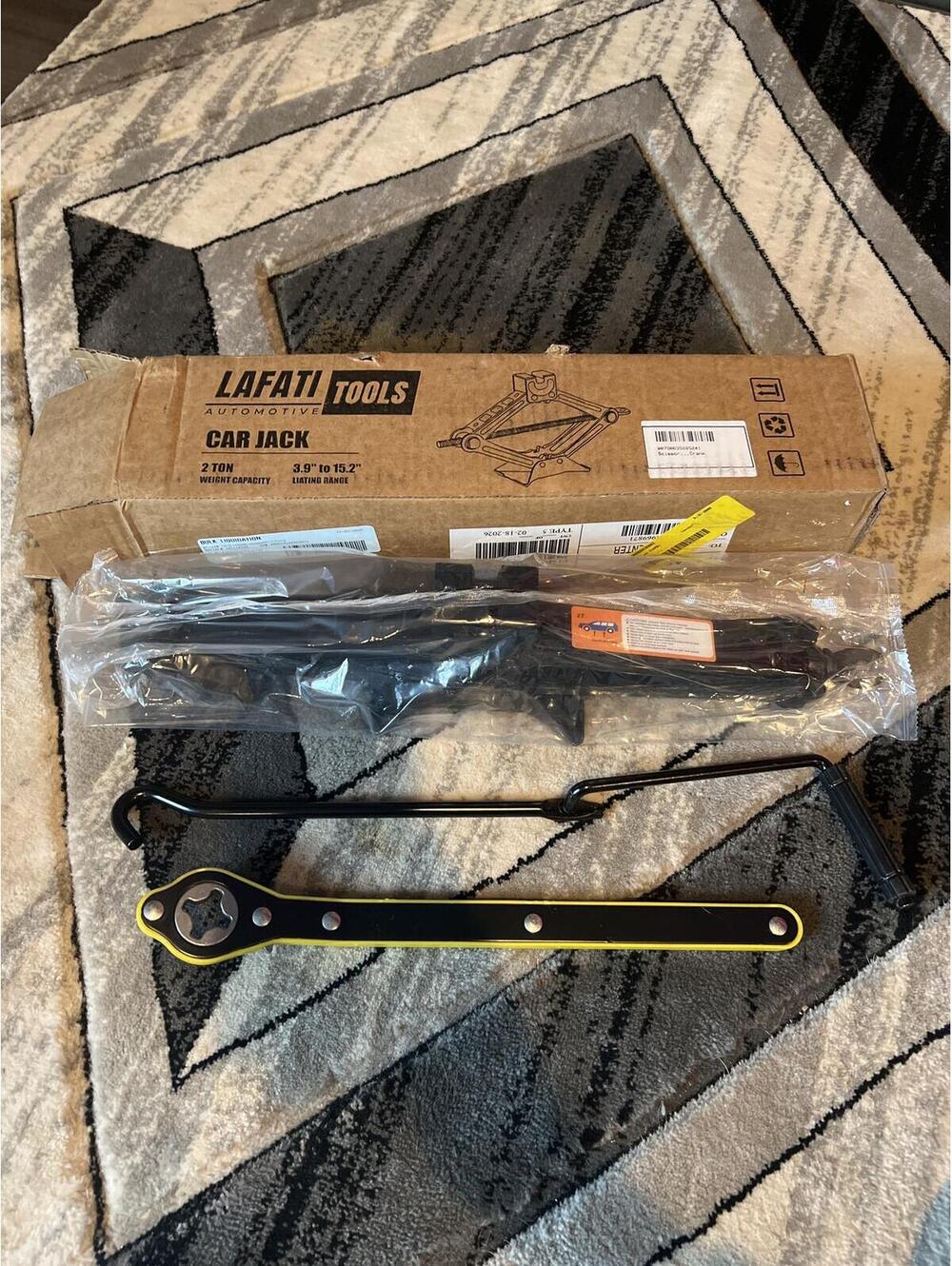 Lafati Tools 2 Ton Car Jack with 3.9" to 15.2" Lifting Range